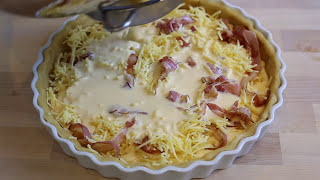 How to make a bacon and cheese French style quiche [upl. by Lav]