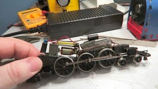 Re Charging Hornby Wrenn motor magnets DEMO ONLY SEE TEXT [upl. by Johnsson]