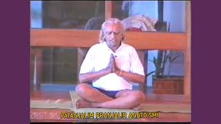 Mantra à Patanjali  com BKS Iyengar [upl. by Allis]