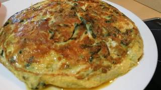 Tortilla de espinacas rellena [upl. by Trudie853]